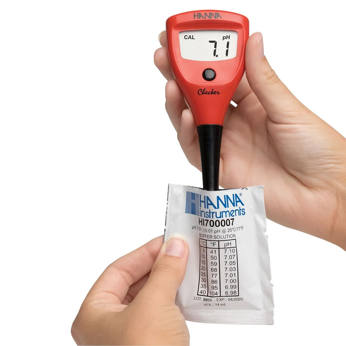 Checker® pH Tester with 0.1 pH Resolution — vue 3