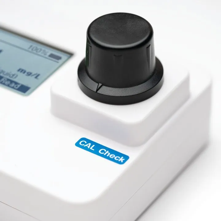 Free and Total Chlorine (Ultra High Range) Portable Photometer — view 2